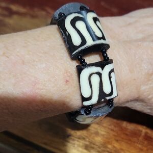 Black and Cream Stretch Beaded Bracelet Boho